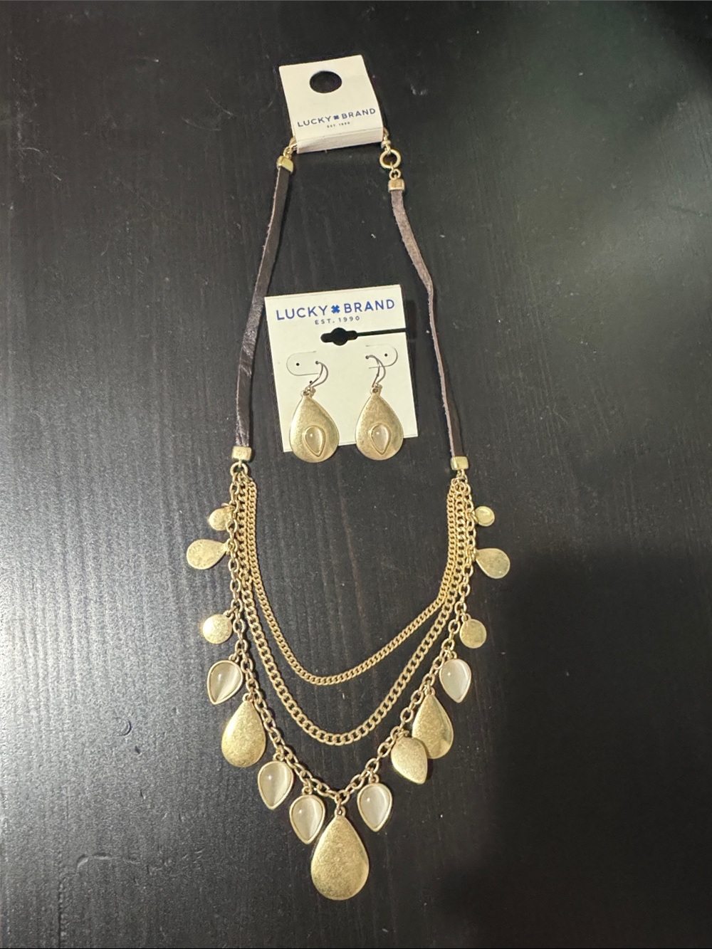 Lucky Brand Gold-Tone Layered Teardrop Necklace with matching earrings